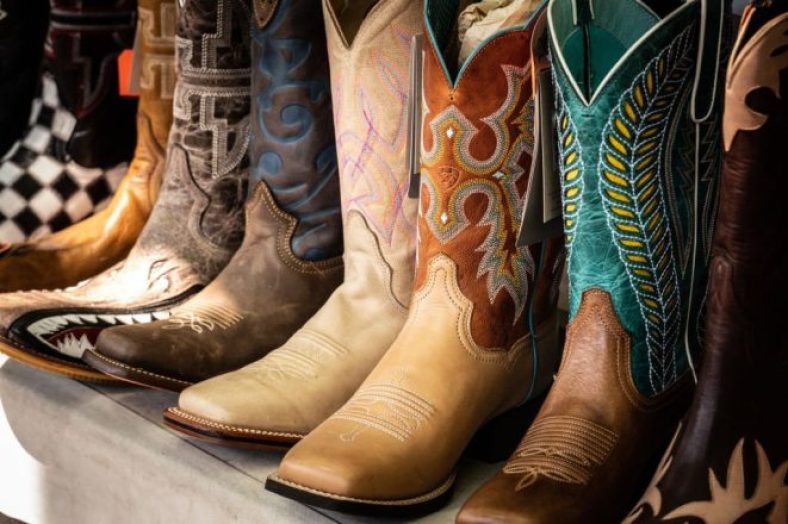 Ariat Shoe Size Chart How To Fit Cowboy Boots? The Shoe Box NYC