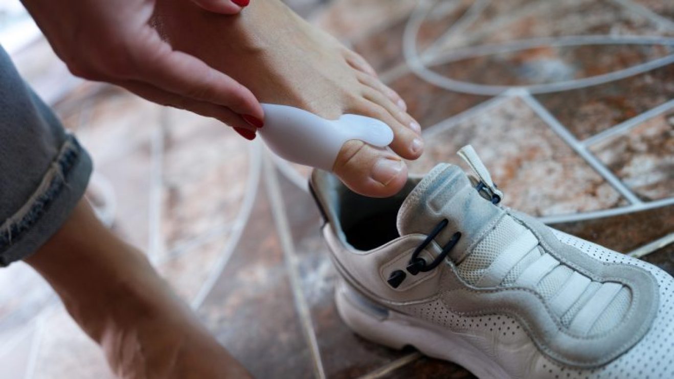 Sneakers That Make Your Feet Look Smaller The Shoe Box NYC