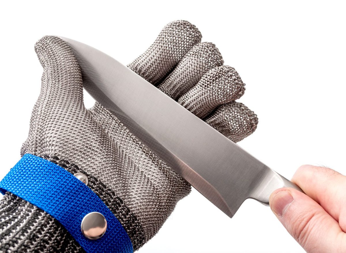 Steel-cut-resistant gloves