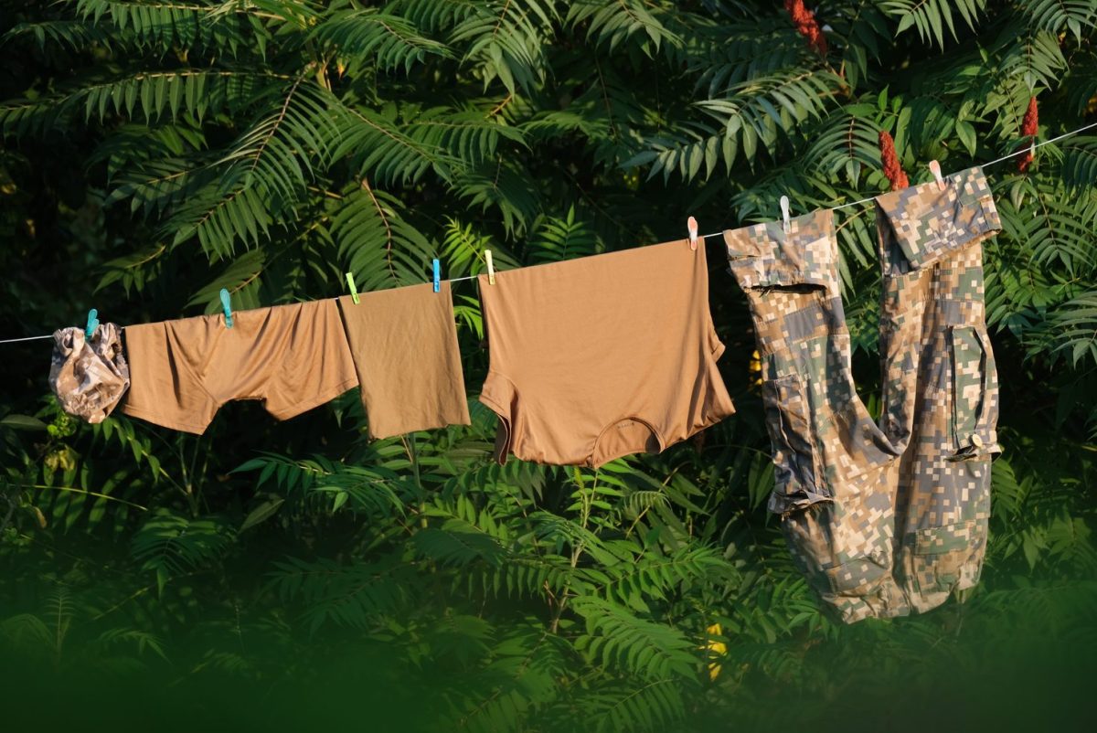Preserving old army uniform