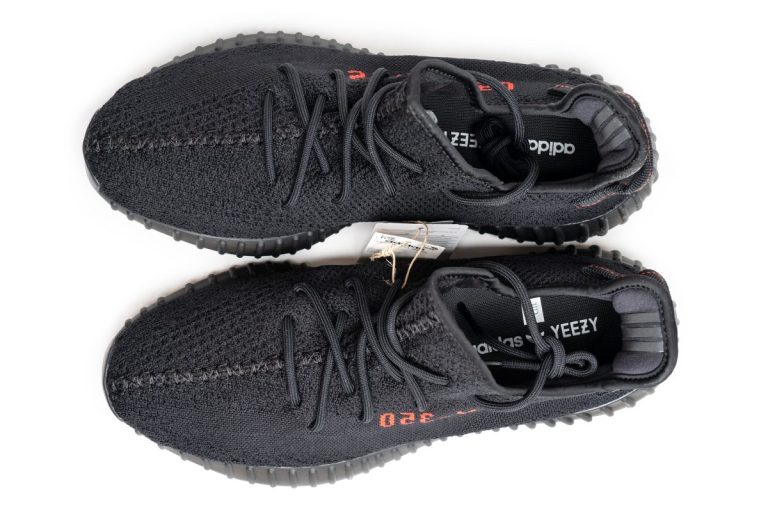 sizing for yeezy 350 v2