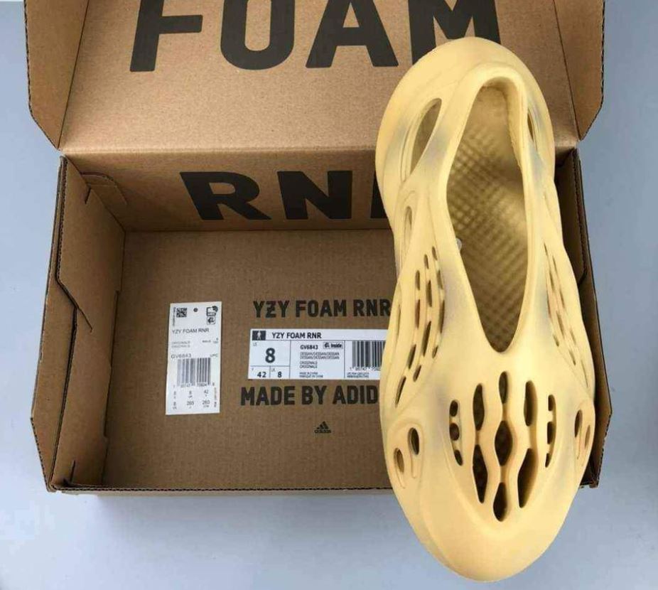 Adidas Yeezy Foam Runner and shoe box