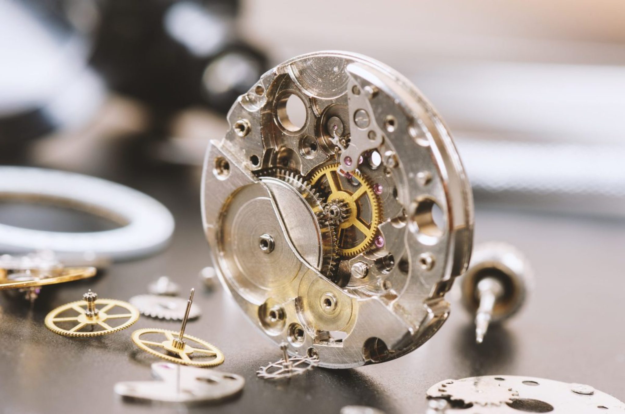 What Is An Automatic Watch? - The Shoe Box NYC