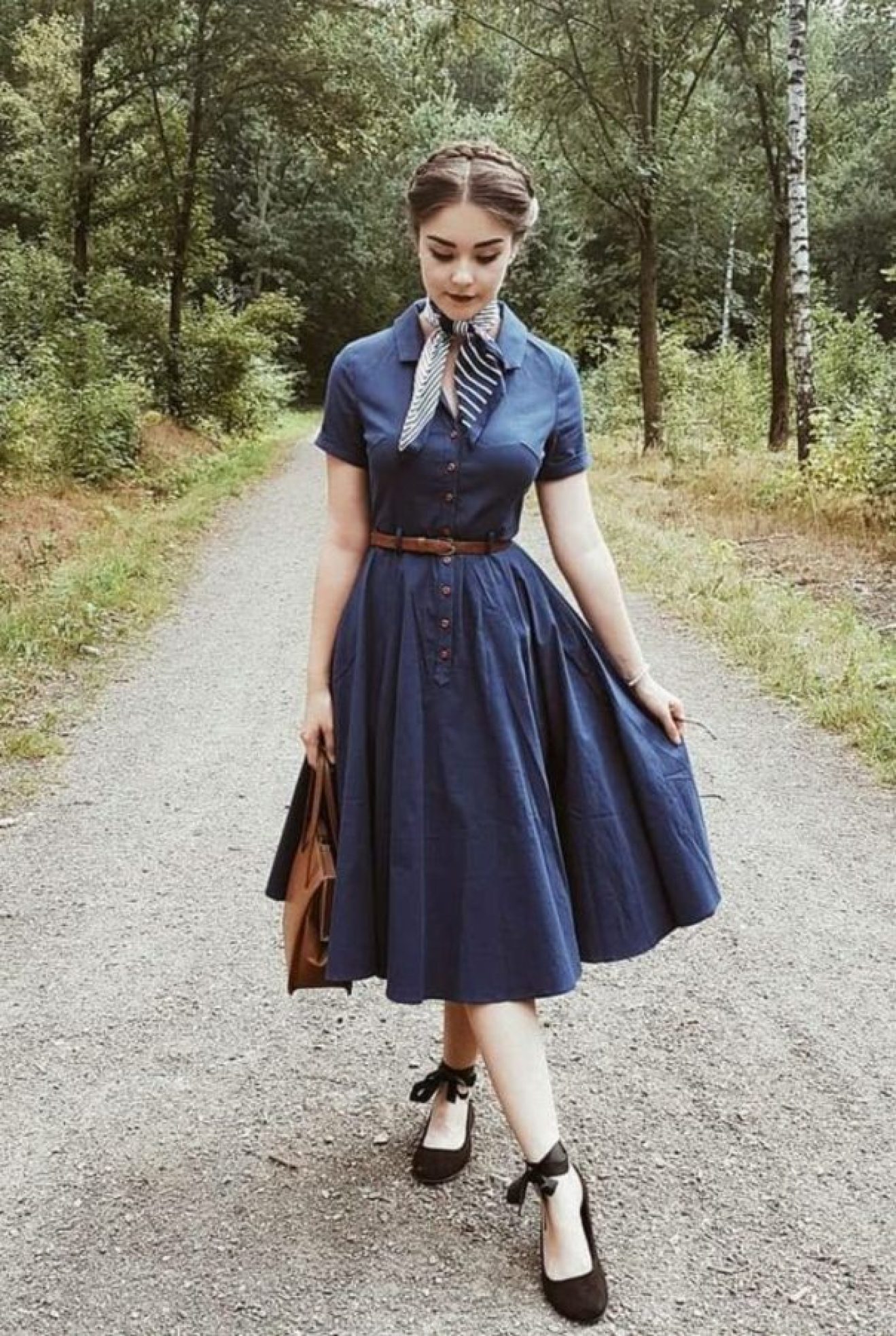 32 Outfits To Wear With Mary Jane Shoes The Shoe Box NYC